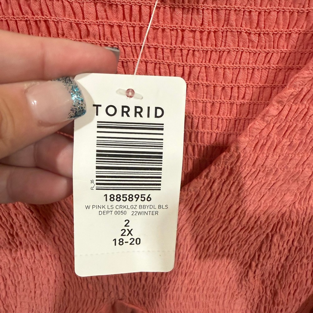 Torrid Pink Long Sleeve Crinkle Babydoll Blouse Smocked V-Neck Top Plus 2 2X - Picture 4 of 7